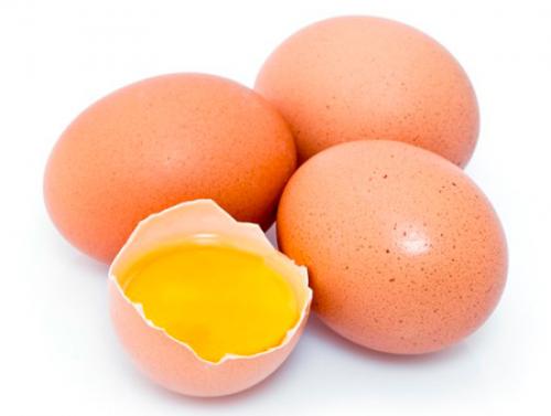 Сырые яйца до или после тренировки. Яйца лучший продукт для набора массы